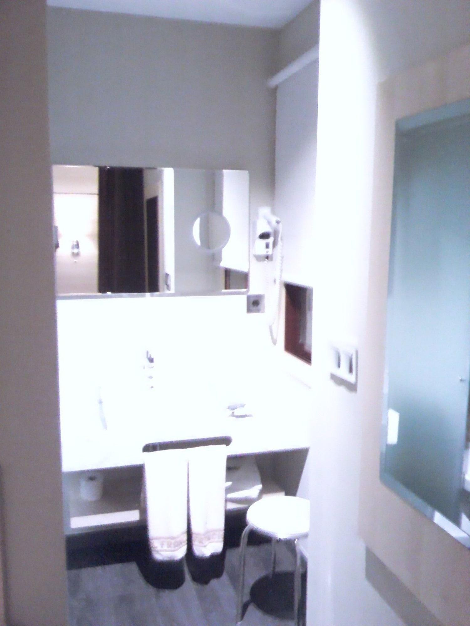 Hotel Francisco II Ourense Ngoại thất bức ảnh