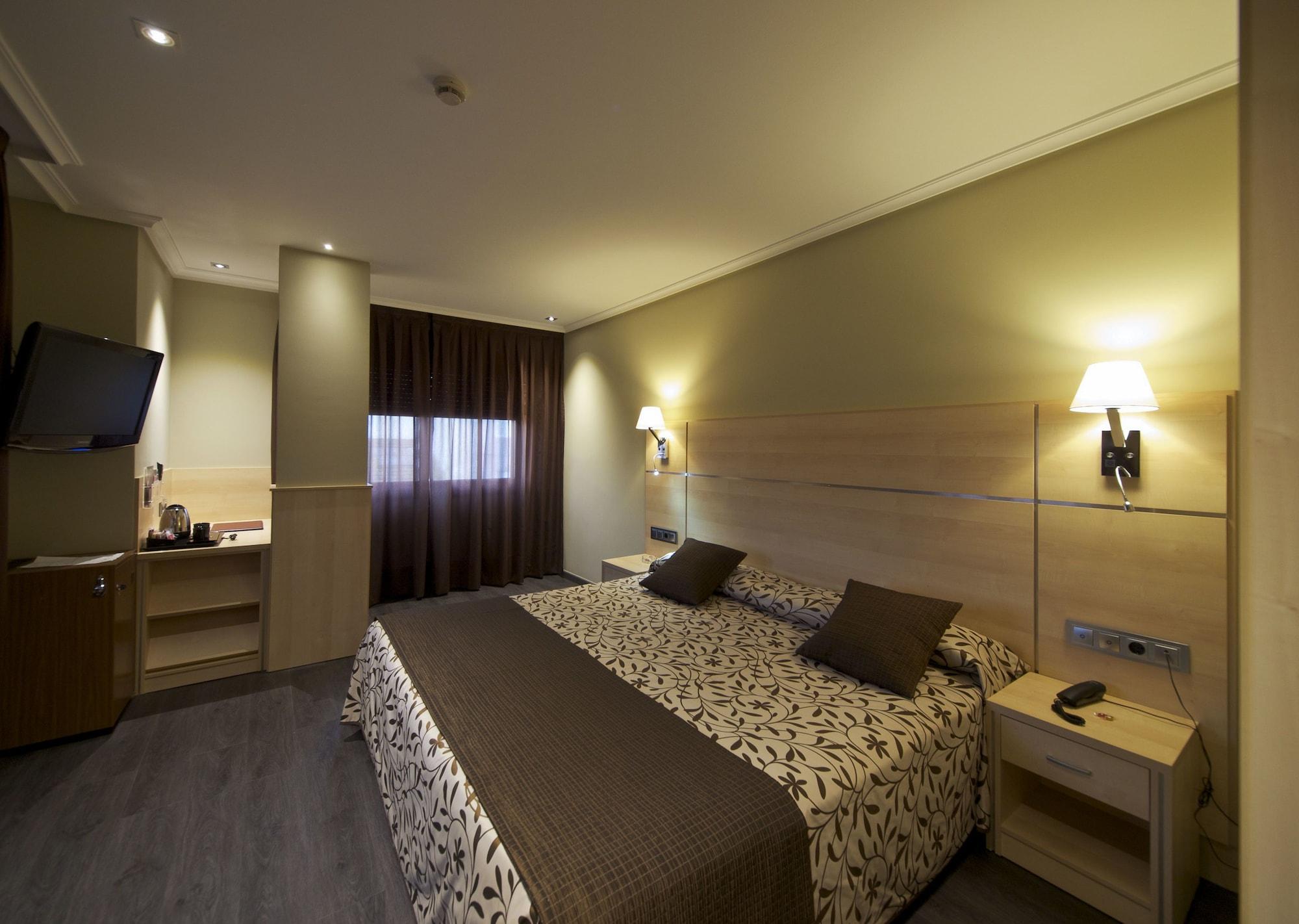 Hotel Francisco II Ourense Ngoại thất bức ảnh