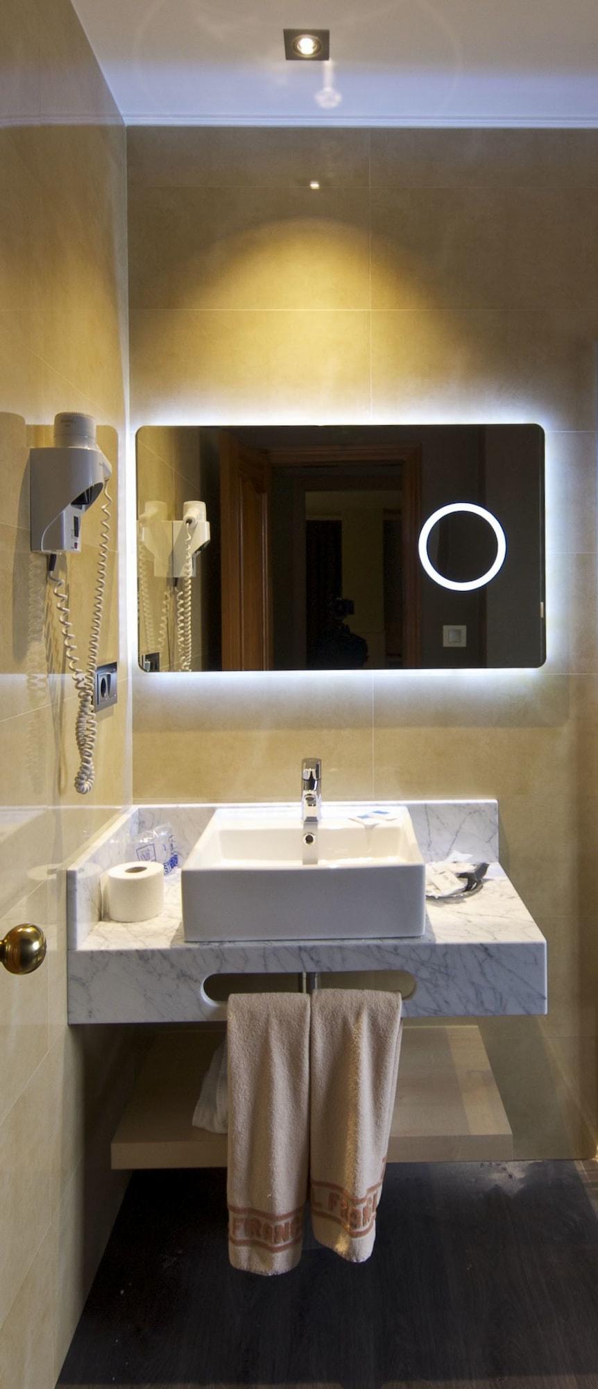 Hotel Francisco II Ourense Ngoại thất bức ảnh