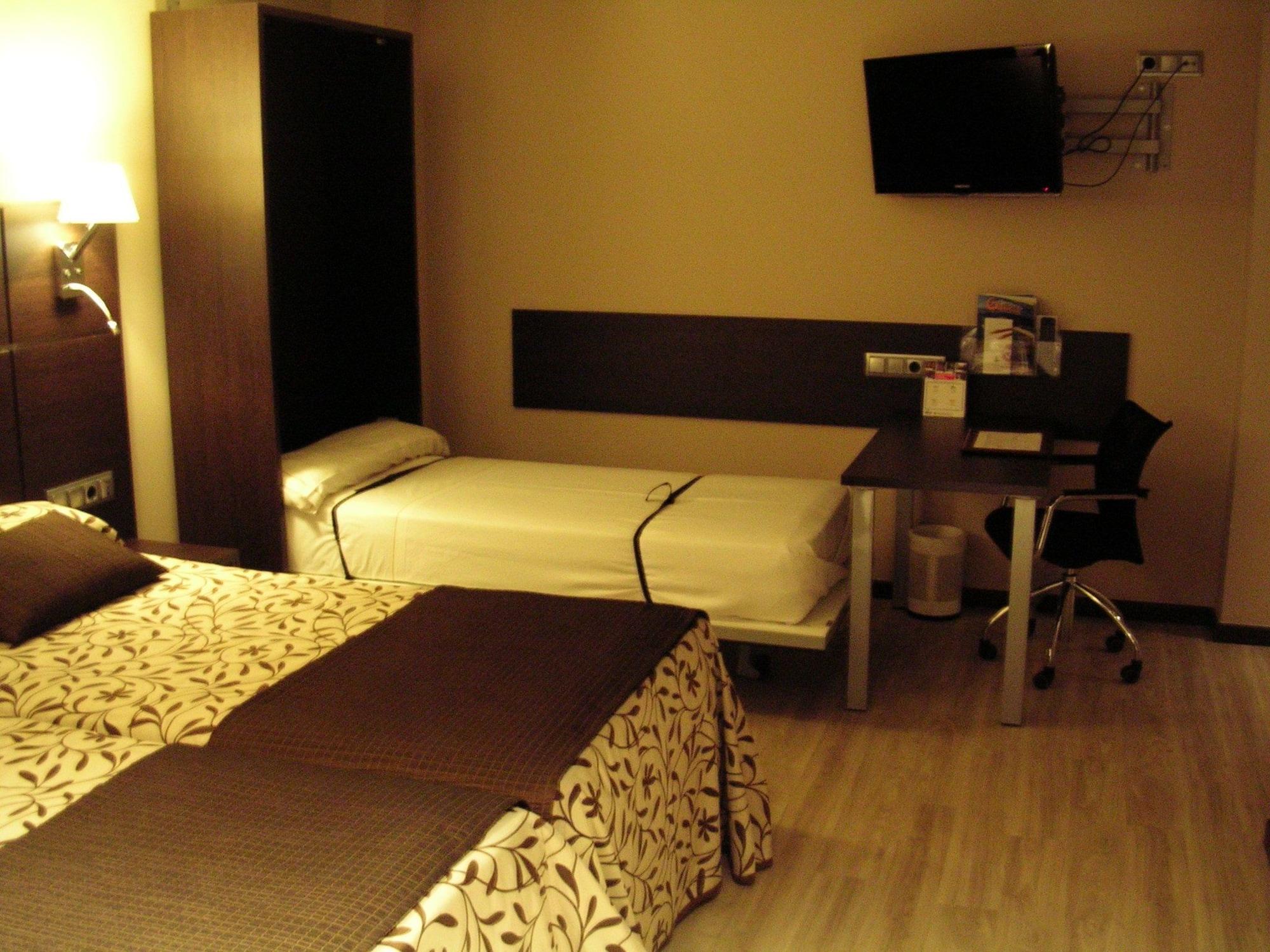 Hotel Francisco II Ourense Ngoại thất bức ảnh