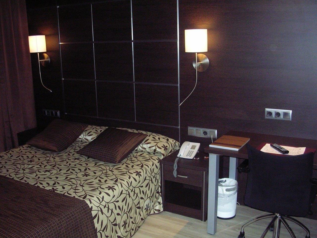 Hotel Francisco II Ourense Ngoại thất bức ảnh