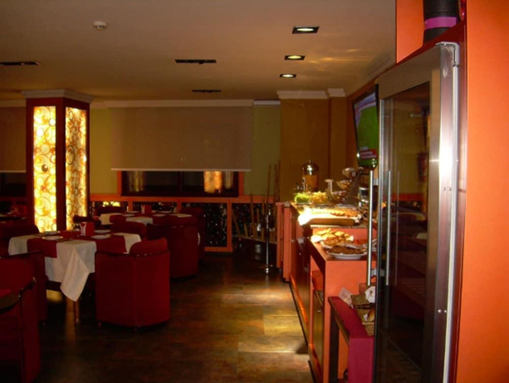 Hotel Francisco II Ourense Ngoại thất bức ảnh