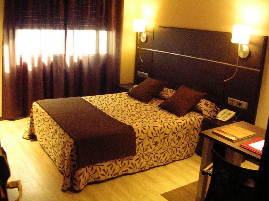 Hotel Francisco II Ourense Ngoại thất bức ảnh